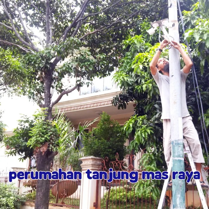 pemasangan cctv di lingkungan perumahan Tanjung Mas Raya Jakarta Selatan 